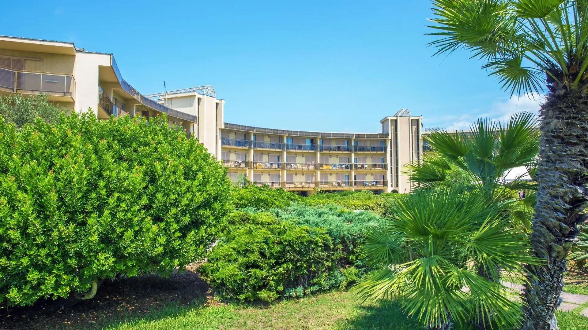 Baia Di Conte Resort Alghero Italy